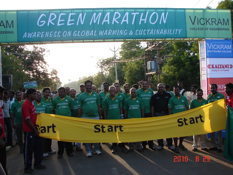 Chairman and other dignitaries line up for spreading awareness about global warming